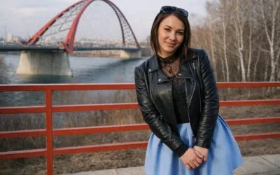 O femeie a fost ucisă de un urs într-un camping din Munții Altai. Autoritățile au interzis camparea în zonă